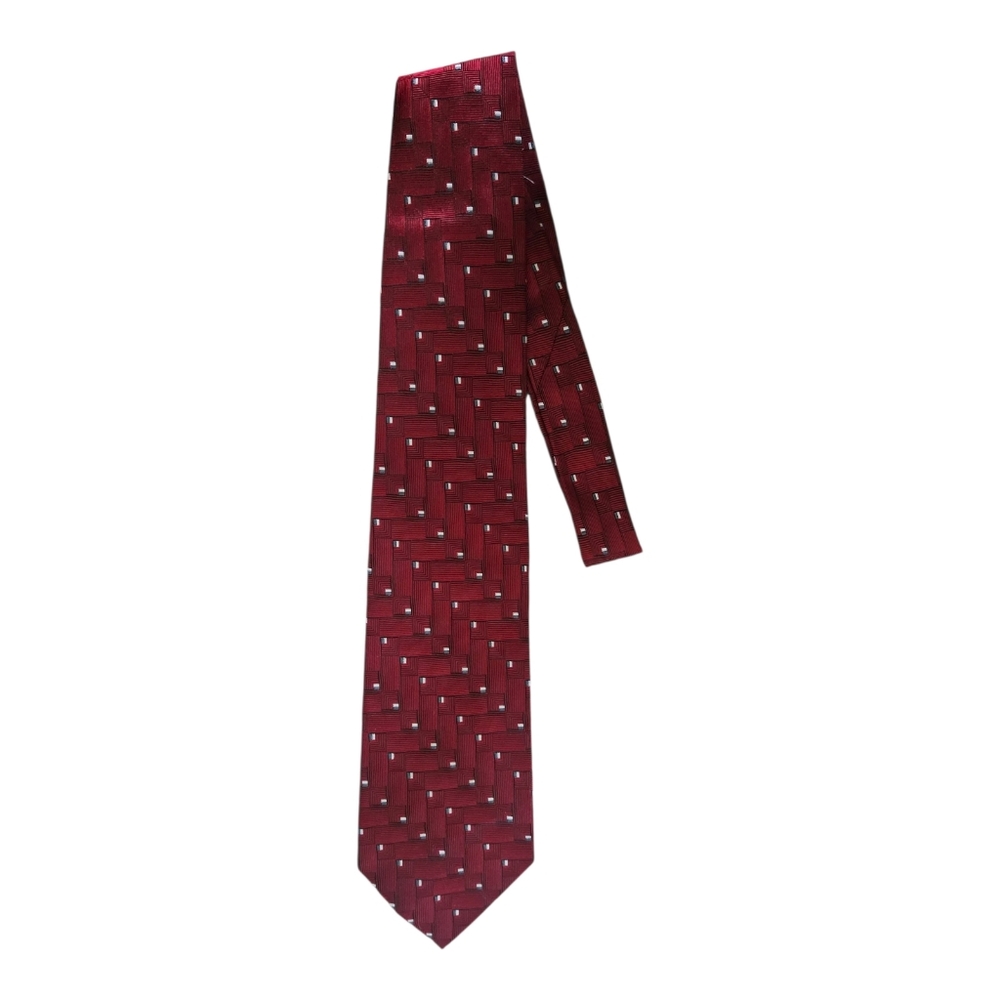 CROFT & BARROW Men’s Red Geometric Silk Necktie Hand Made China